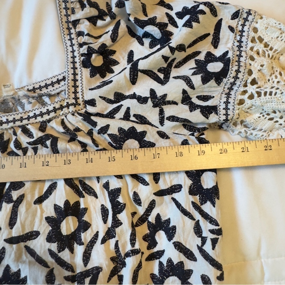 Christian Siriano Black/White Cropped Top and Wide Leg Cropped Pants Set Sz L - Picture 9 of 16